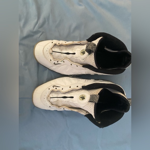 2013 air foamposite one 'white-out' - Picture 4 of 5